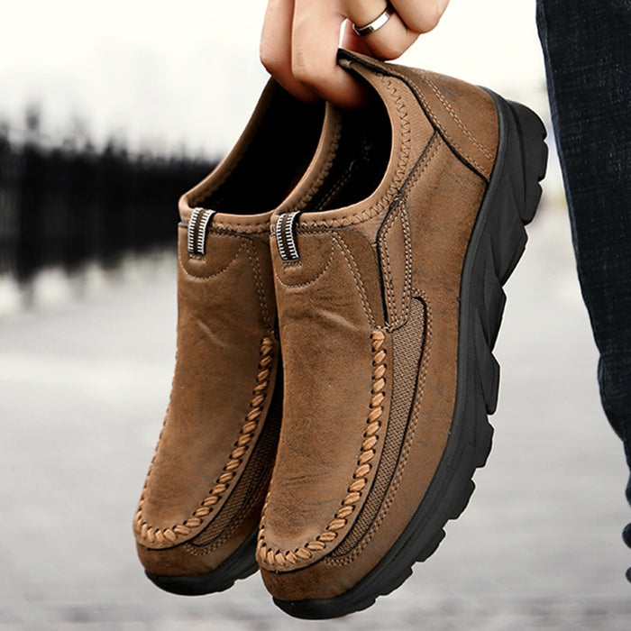 Men's Retro Style Slip On Shoes