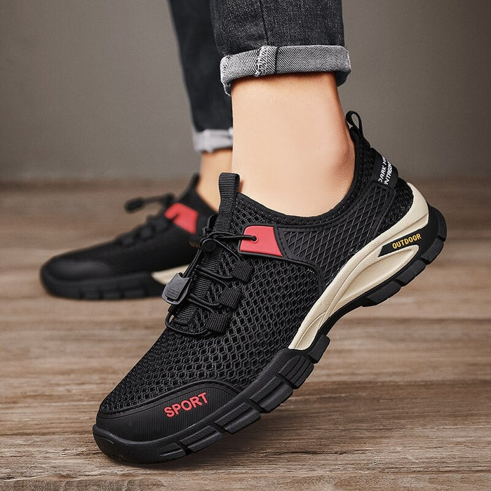 Outdoor Flat Walking Shoe