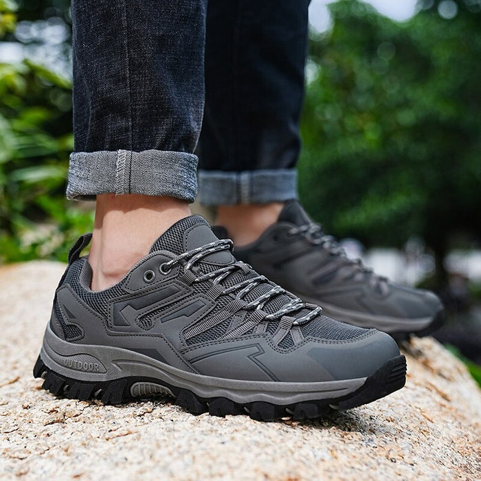 Outdoors Mesh Breathable Sneakers